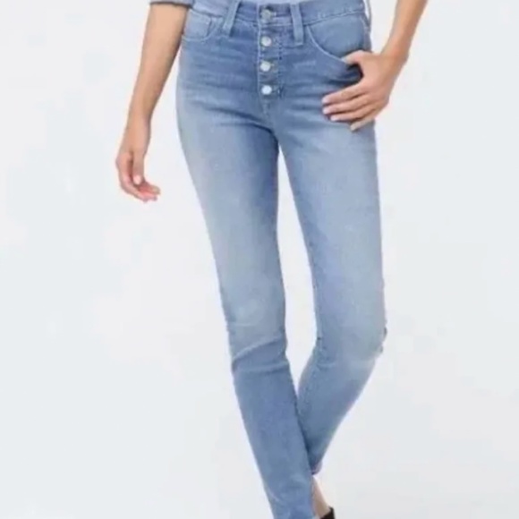 J. Crew Factory Denim - EUC J. Crew Factory High Rise Skinny Light Wash Button Fly Jeans Size 30